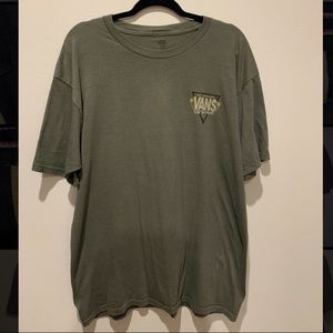 Men’s vans off the wall t shirt